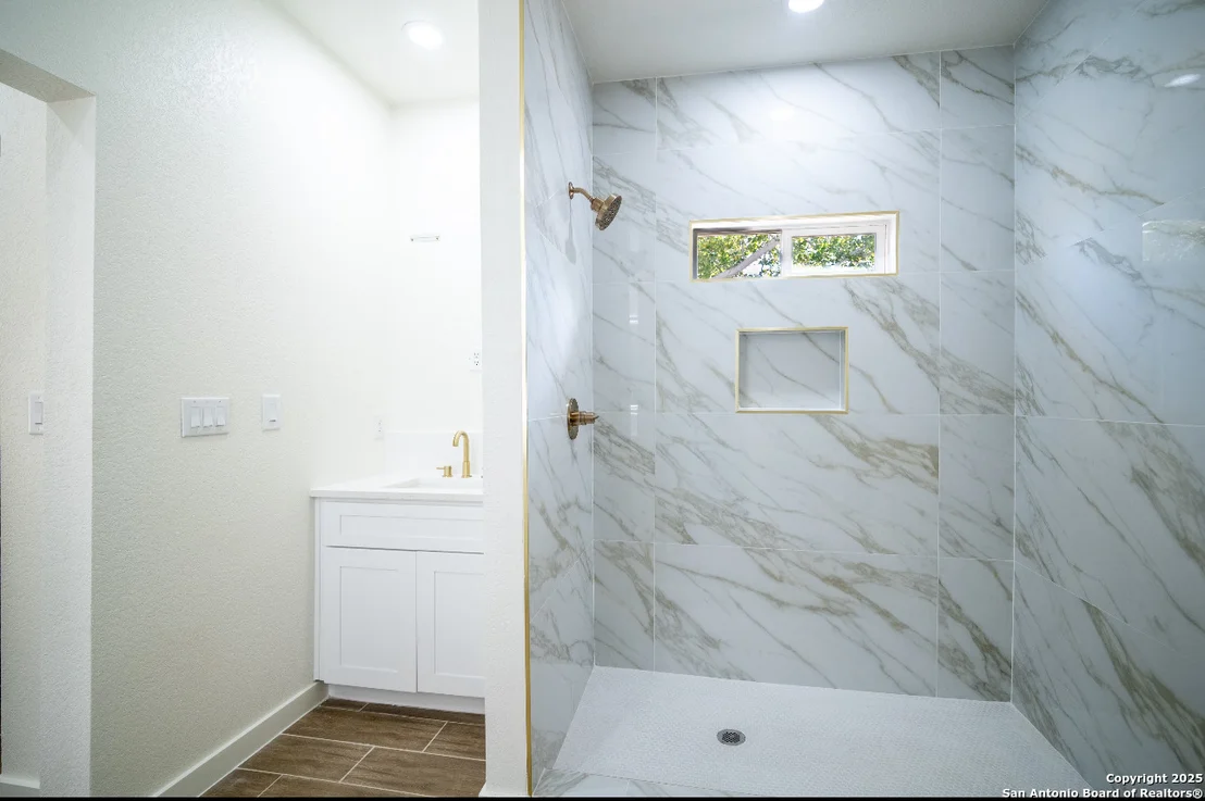Photo of 15125 norvell