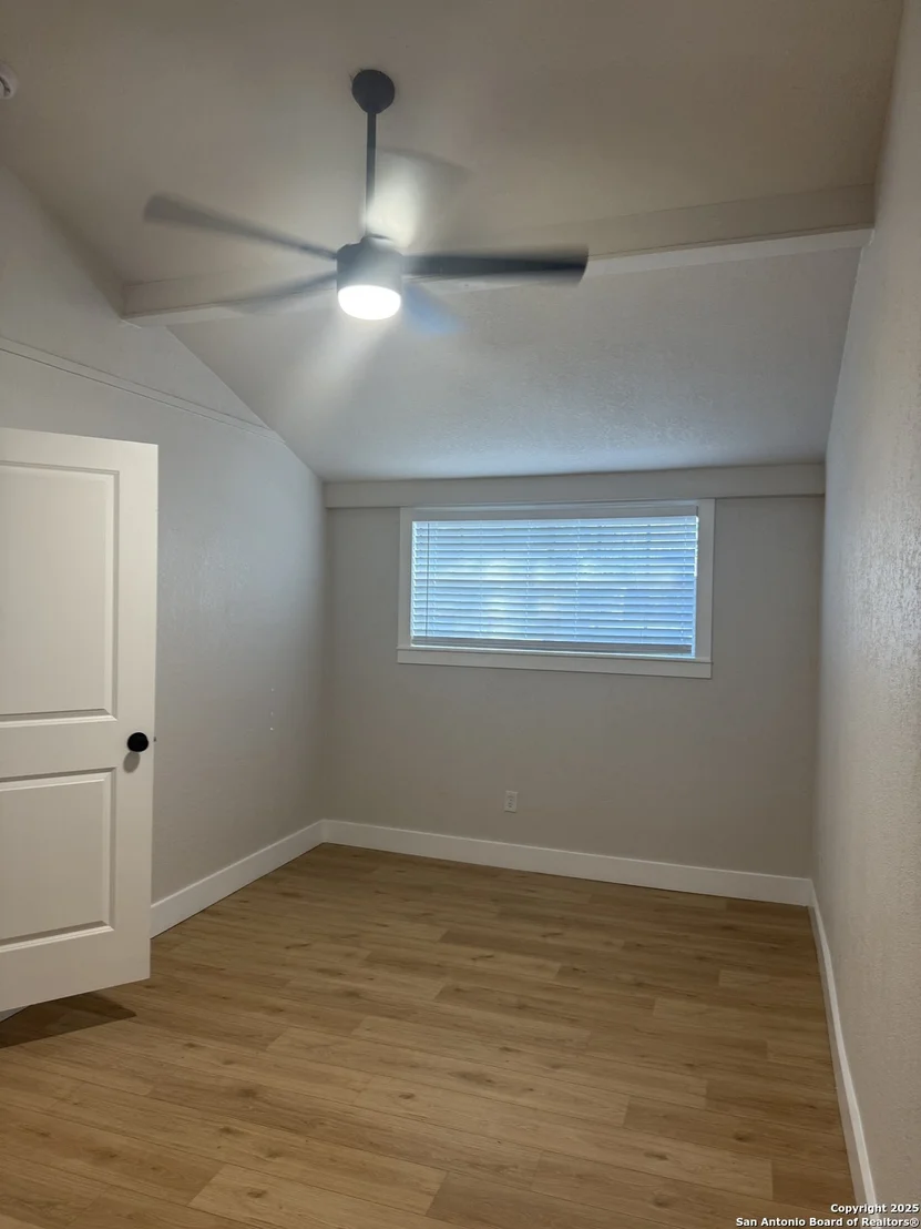Photo of 5807 Stonybrook