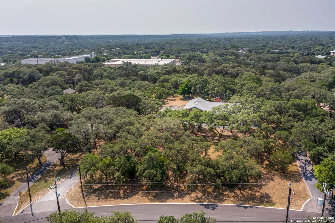 Photo of 110 Cliffside Dr