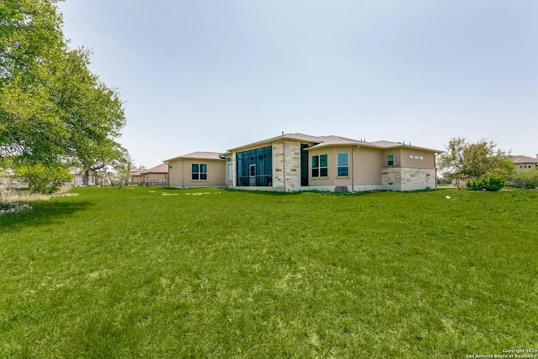Photo of 1009 Stradina