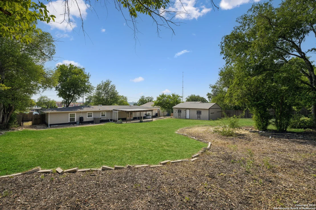 Photo of 4871 Evers