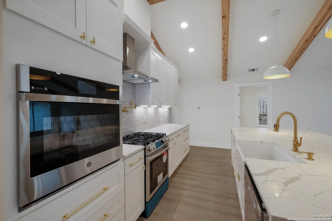 Photo of 6006 Forest Ledge