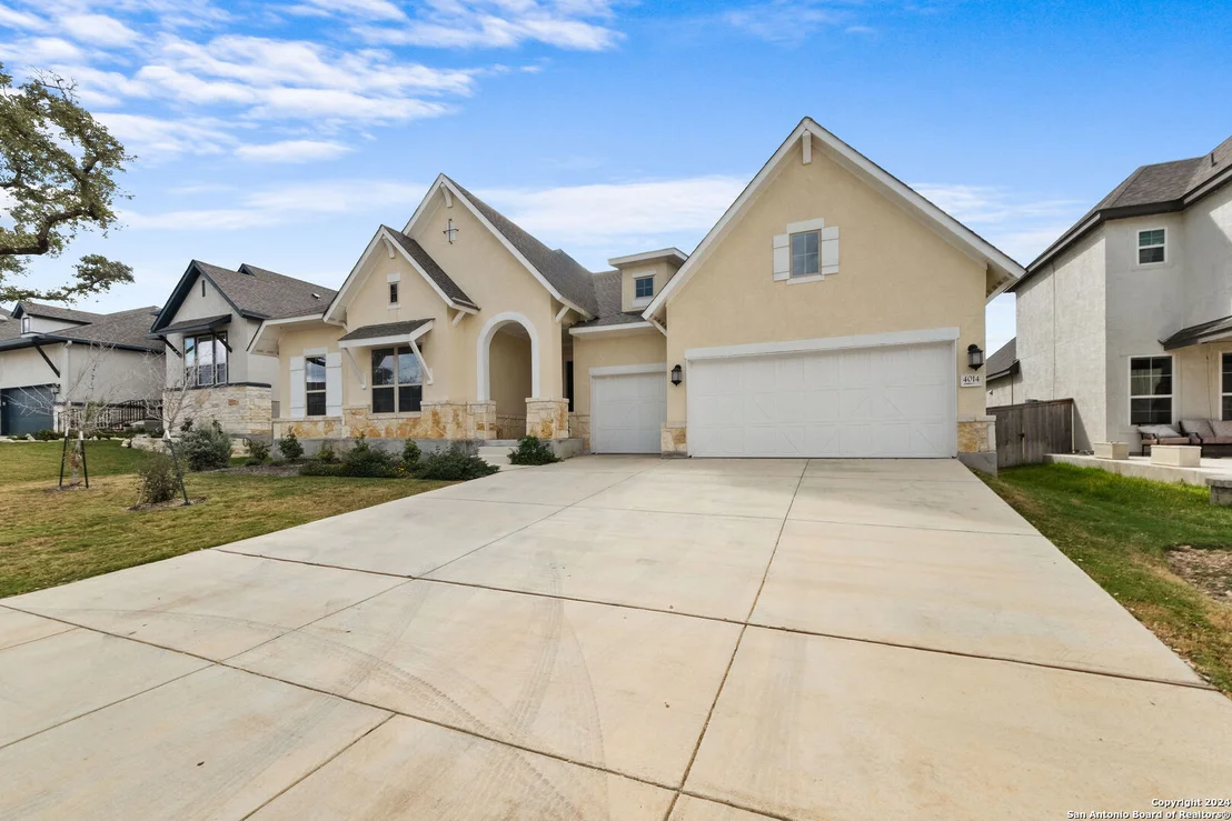 Photo of 4014 BALENTINE