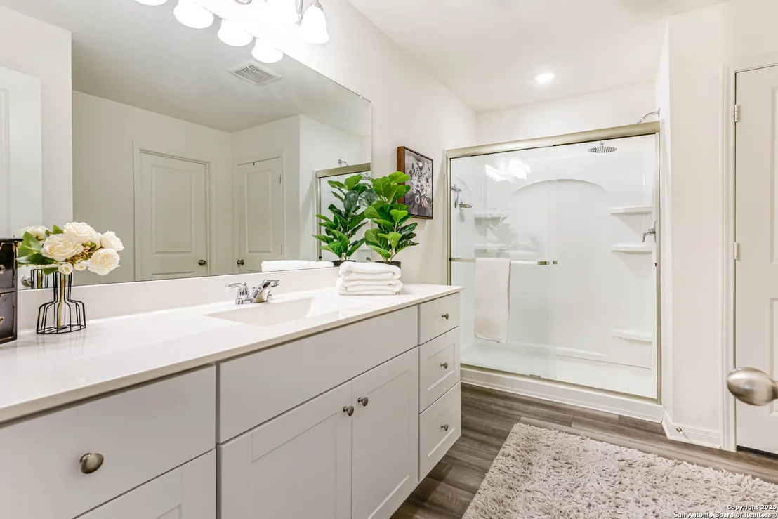 Photo of 14383 Palm Ridge