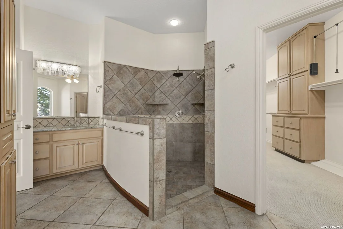 Photo of 436 PARADISE PT
