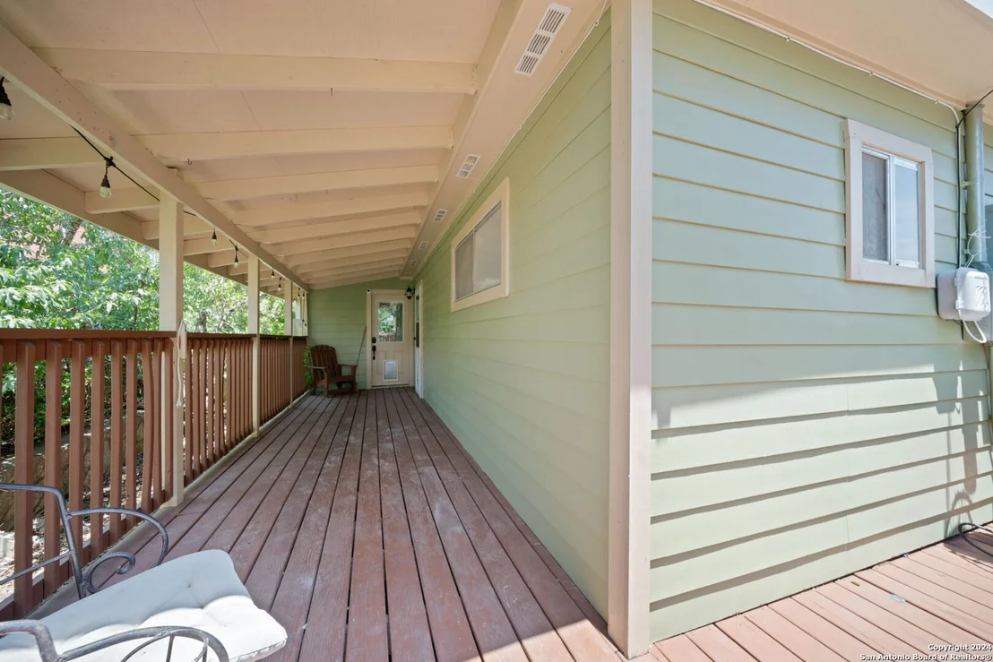 Photo of 348 THOMAS JEFFERSON DR