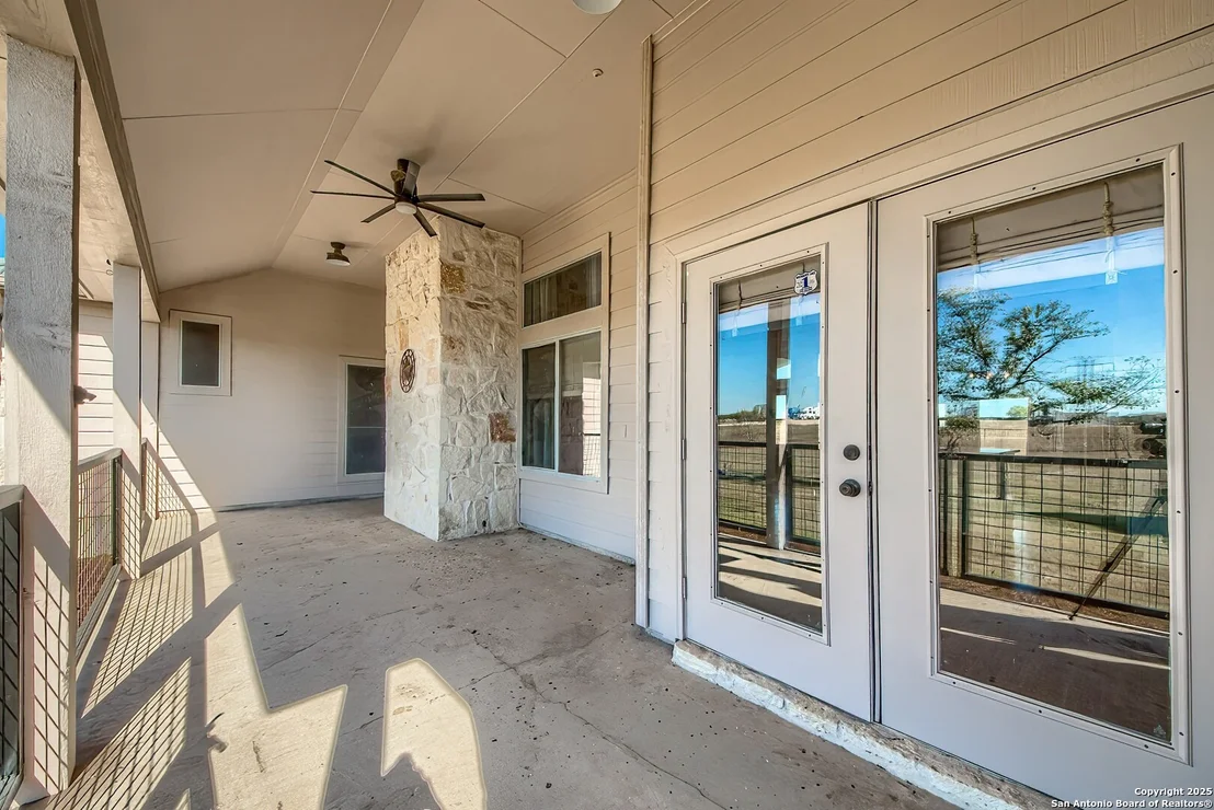 Photo of 240 Glory Lane