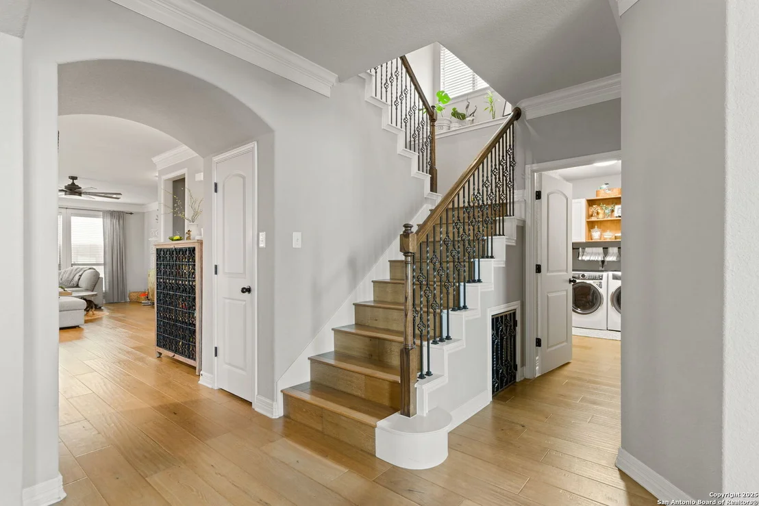 Photo of 24131 Canyon Row