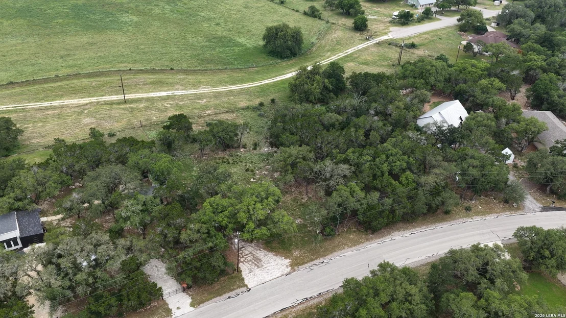 Photo of 682 Winding River Ln