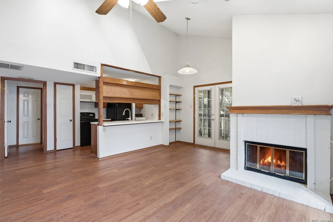 Photo of Unit 270 at 8633 Datapoint Dr