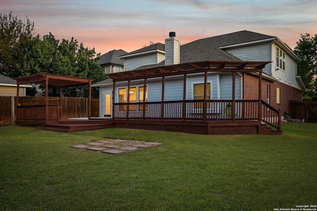 Photo of 1323 Brook Bluff