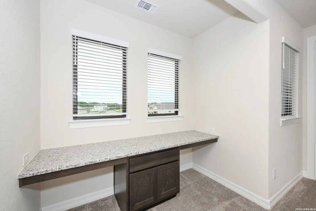 Photo of 972 Nolte Bend