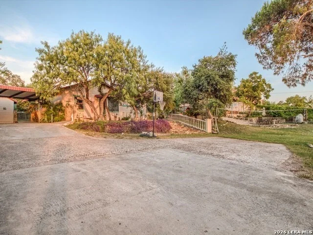 Photo of 366 HILLCREST BLVD.