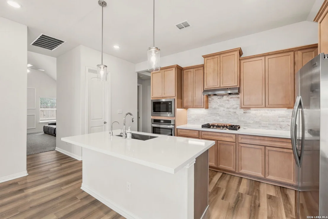 Photo of 1752 Heritage Maples