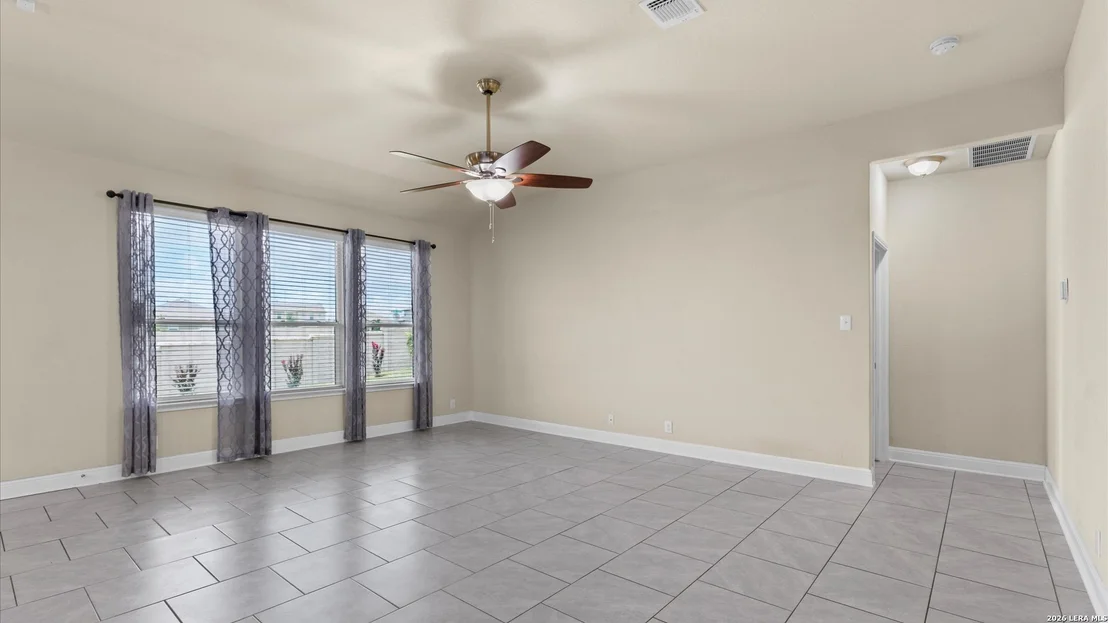 Photo of 137 White Rock