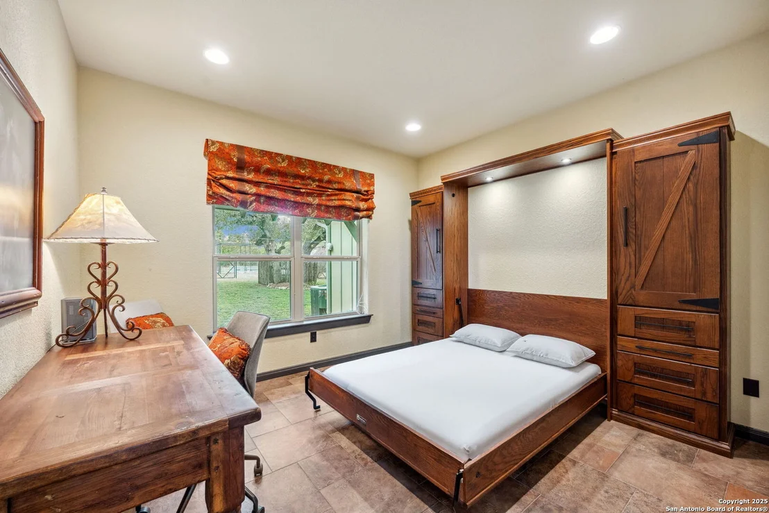 Photo of 219 Vista View