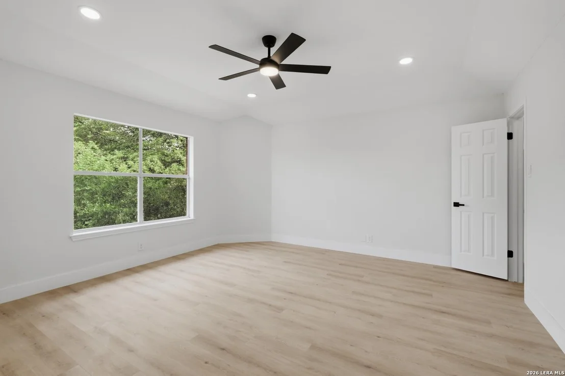 Photo of 10242 Sandyglen