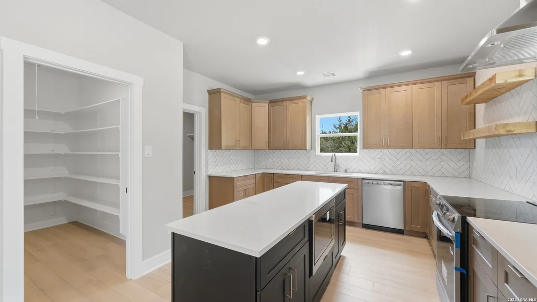 Photo of 1361 PRIMROSE PATH