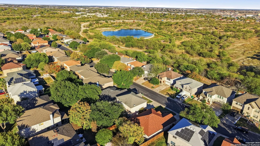 Photo of 8123 Chestnut Manor Dr.