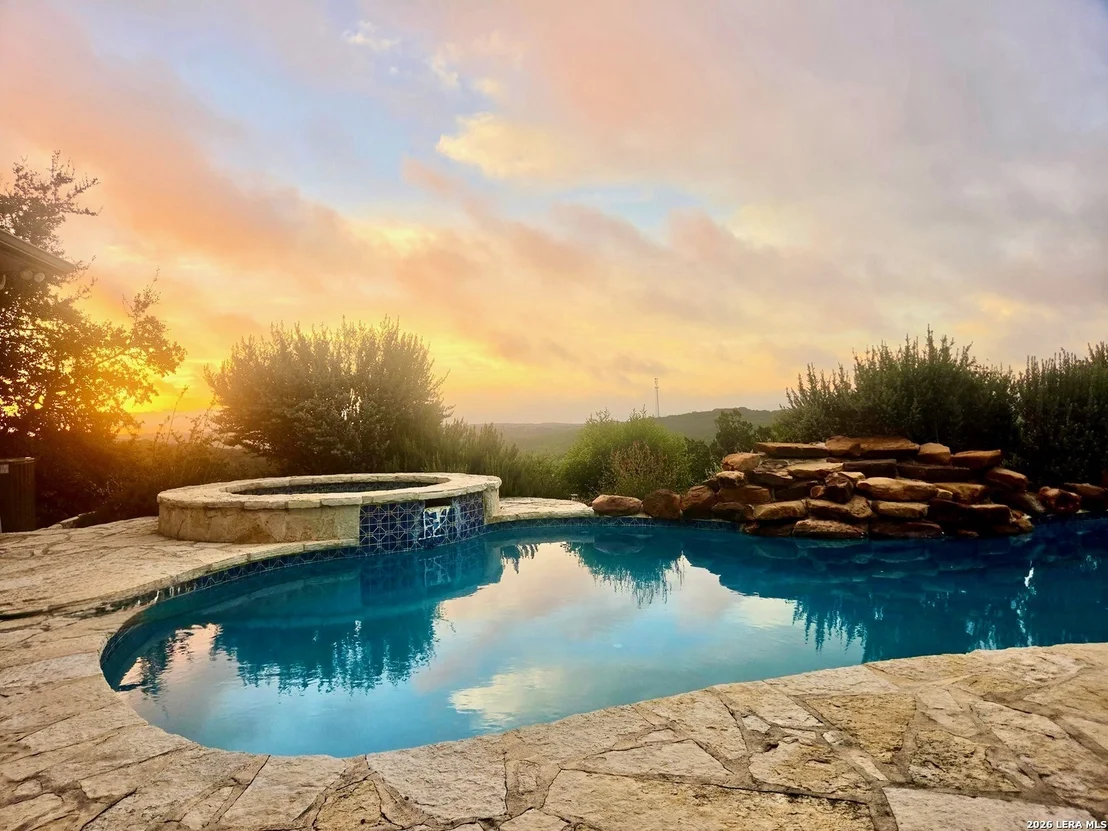 Photo of 103 HIGH SIERRA DR