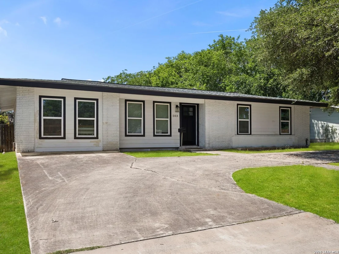 Photo of 503 Pickwell Dr