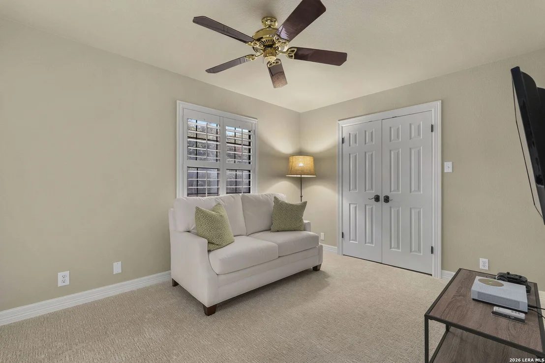 Photo of 2302 BLACKOAK BND