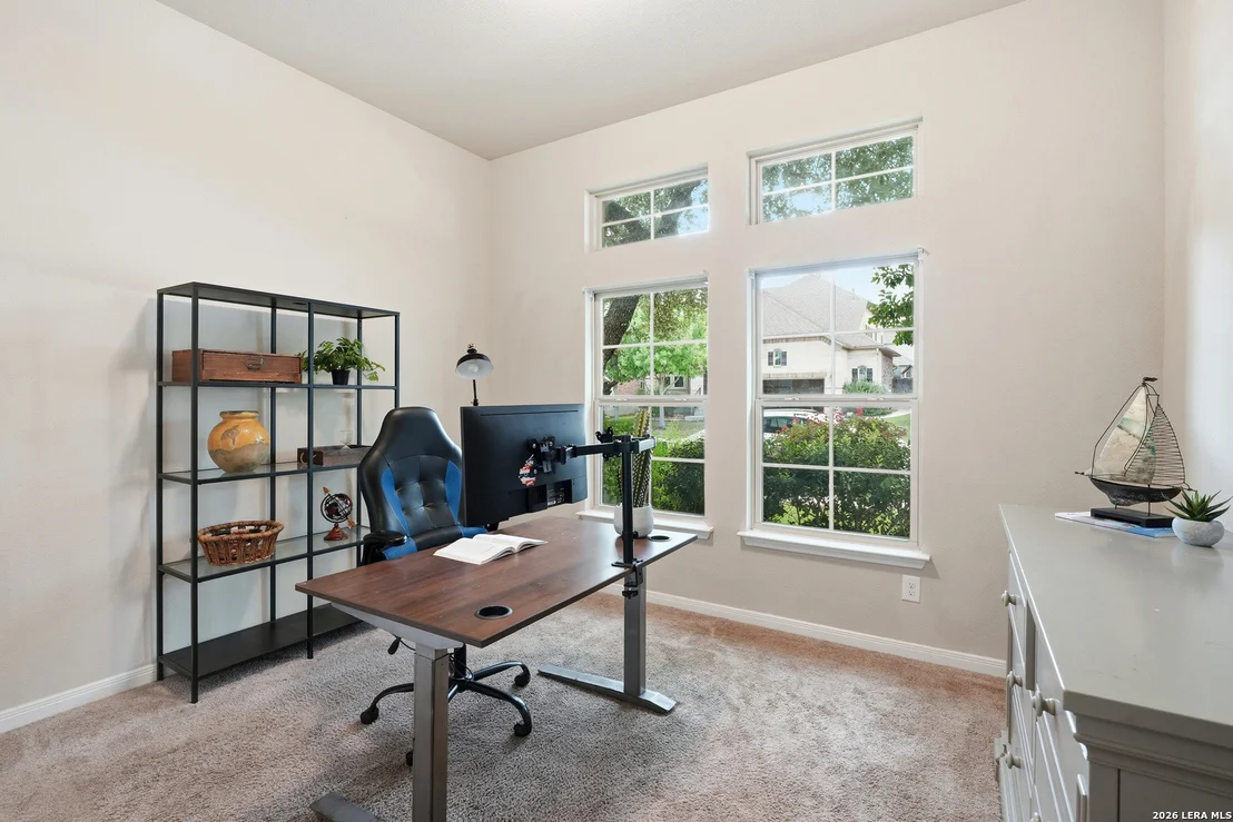Photo of 21106 Capri Oaks