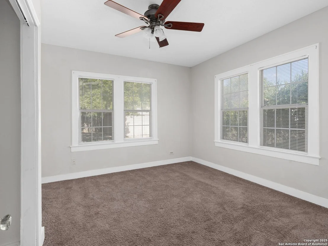 Photo of 1013 Sacramento