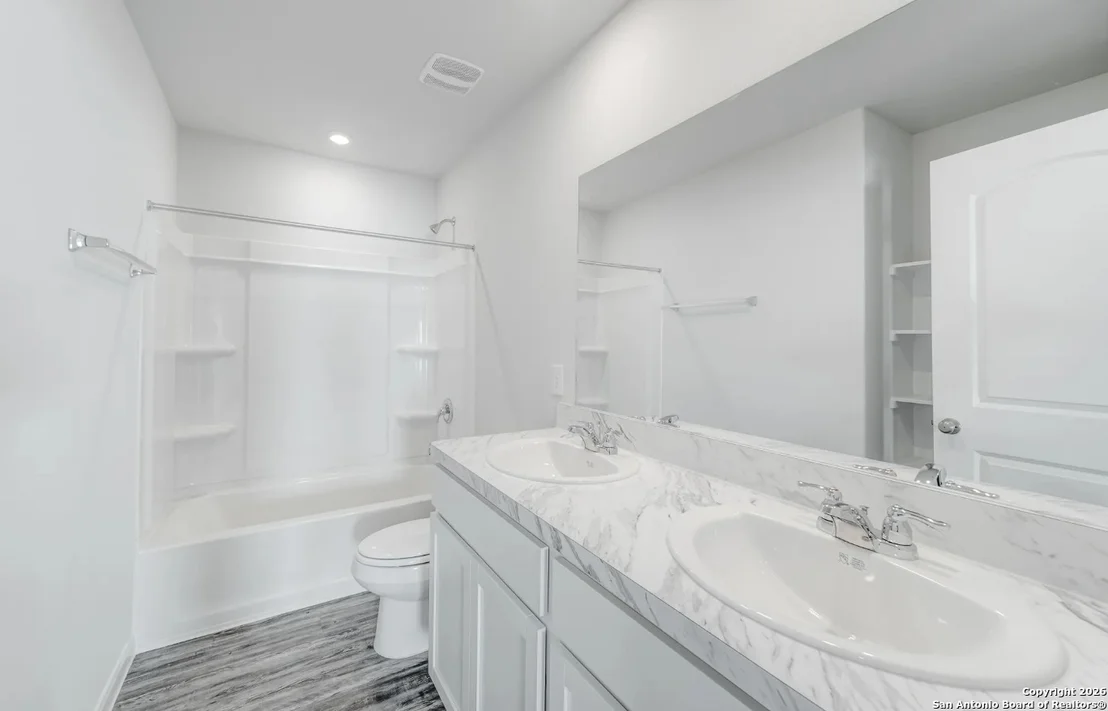 Photo of 102 Sutton Place