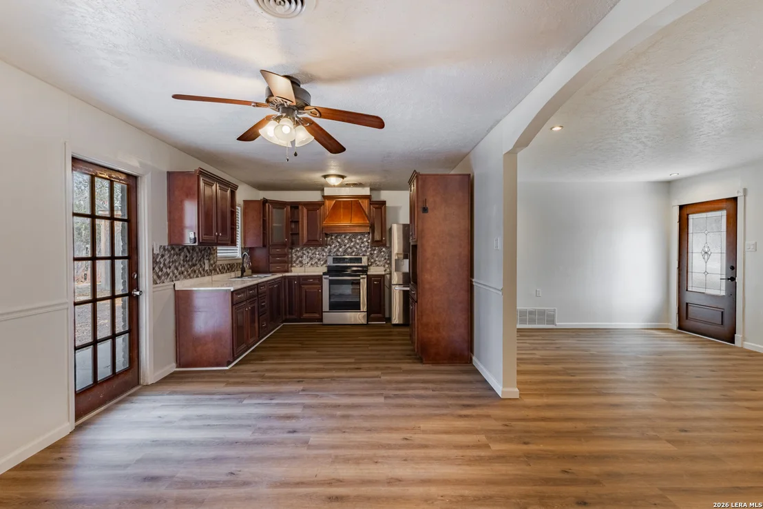 Photo of 2347 Edna Dr