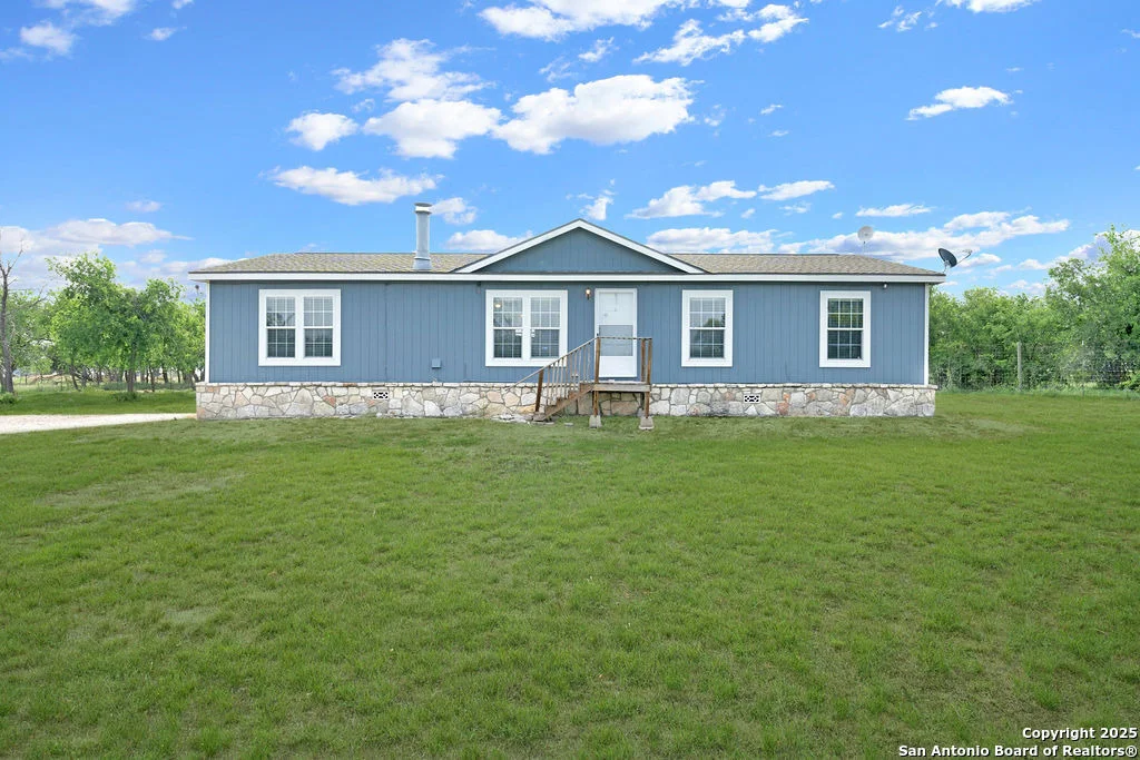 Photo of 769 Kristen Ln
