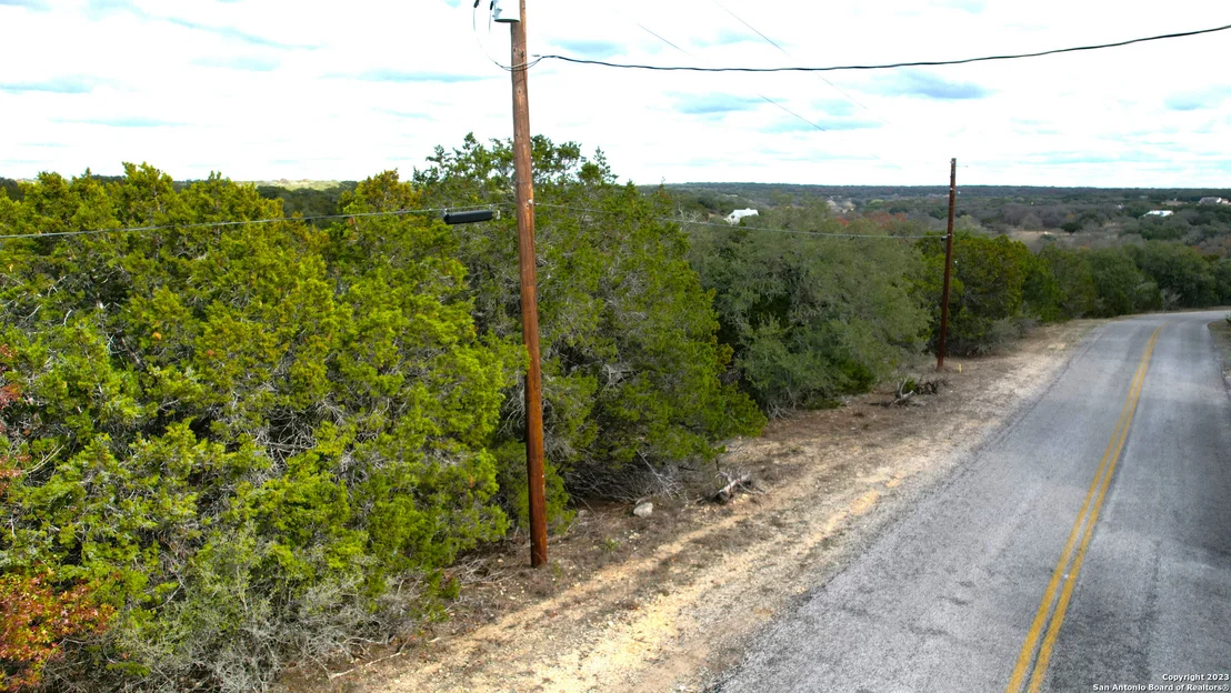 Photo of 217 HIDDEN LAKE DR
