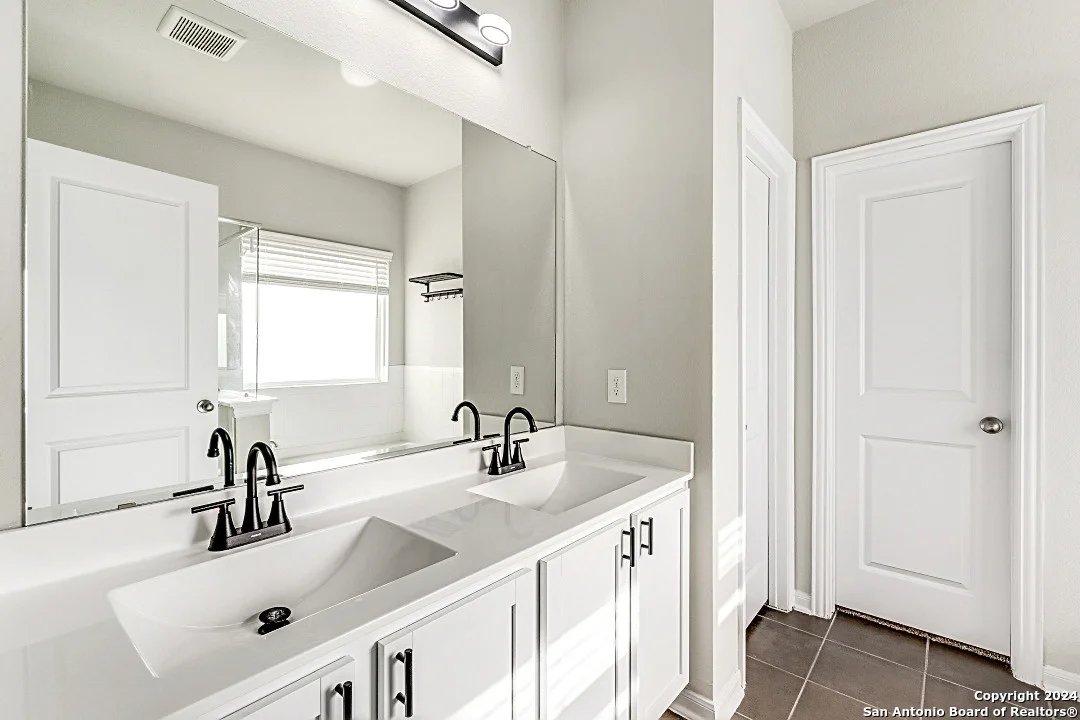 Photo of 8936 PORTOBELLO WAY