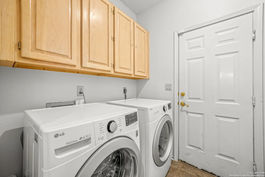 Photo of 11822 Queenston