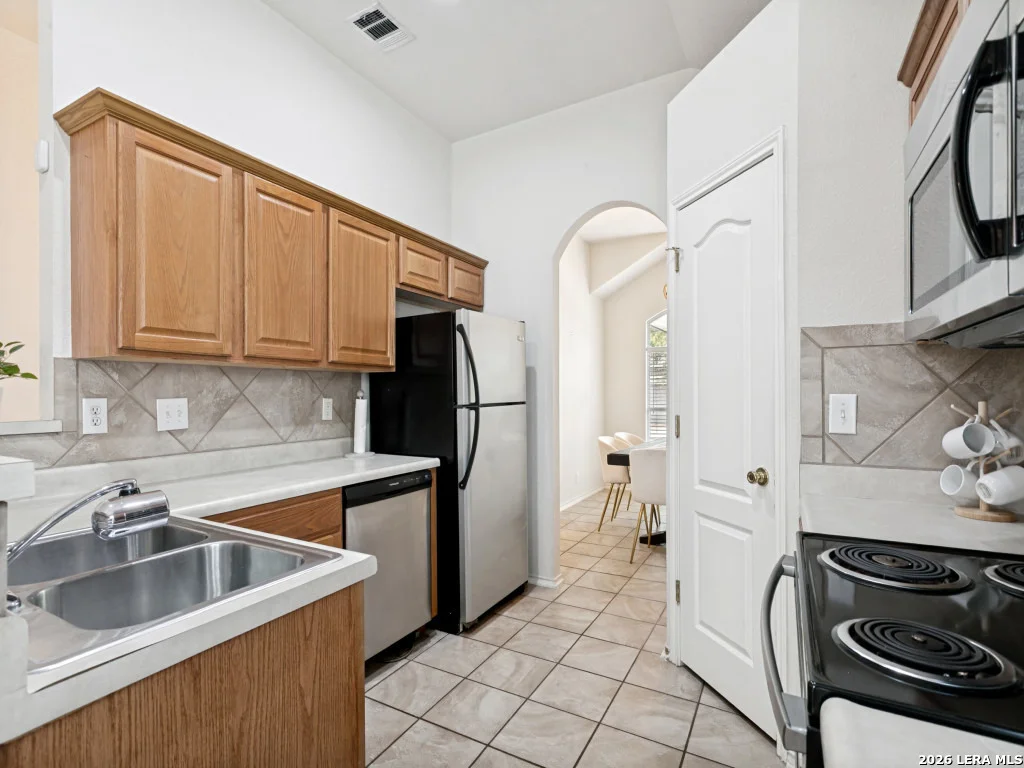 Photo of 11627 WOOD HBR