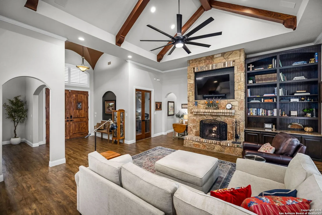 Photo of 1190 Sapling Spring
