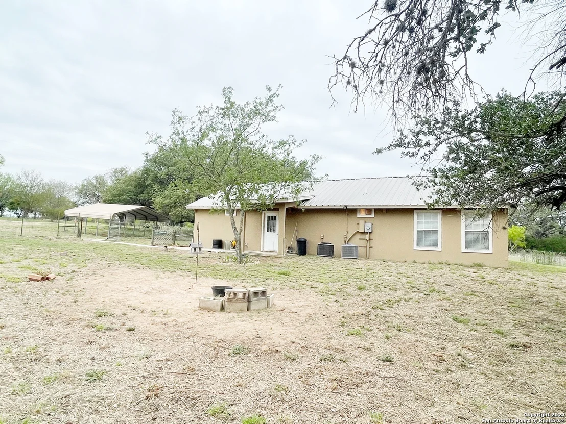 Photo of 1722 COUNTY ROAD 676