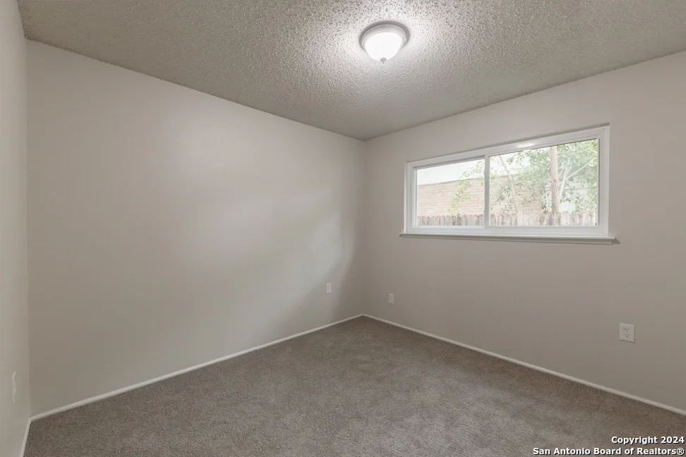 Photo of 5839 FORT STANWIX ST