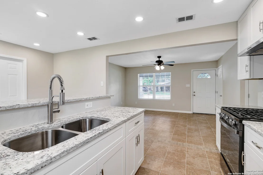 Photo of 6820 Mountain Park