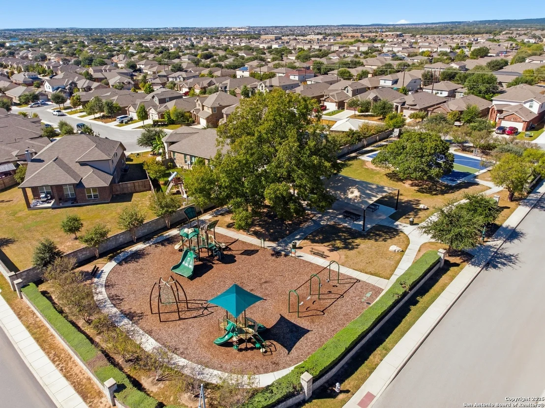 Photo of 9502 Bricewood Tree