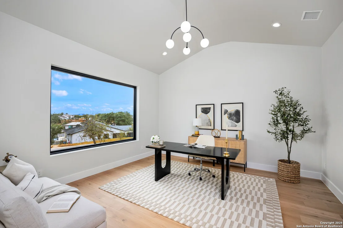 Photo of 9539 Lenox Hill