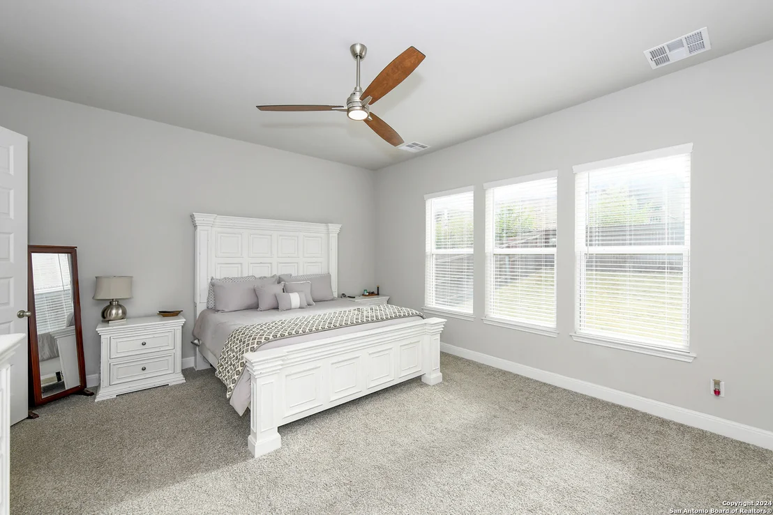 Photo of 1114 TAUBENFELD