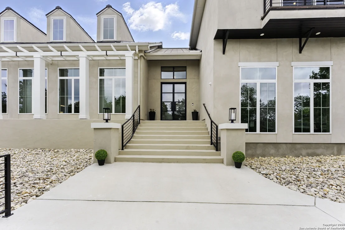 Photo of 321 Bentwood