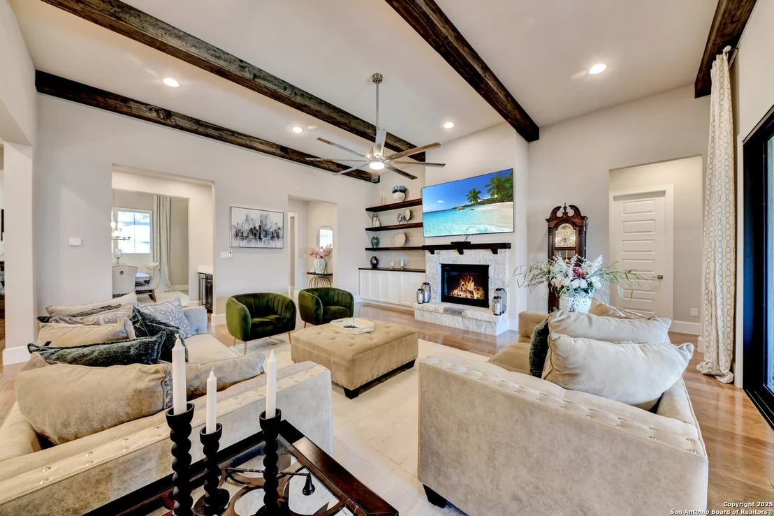 Photo of 4016 Abasolo