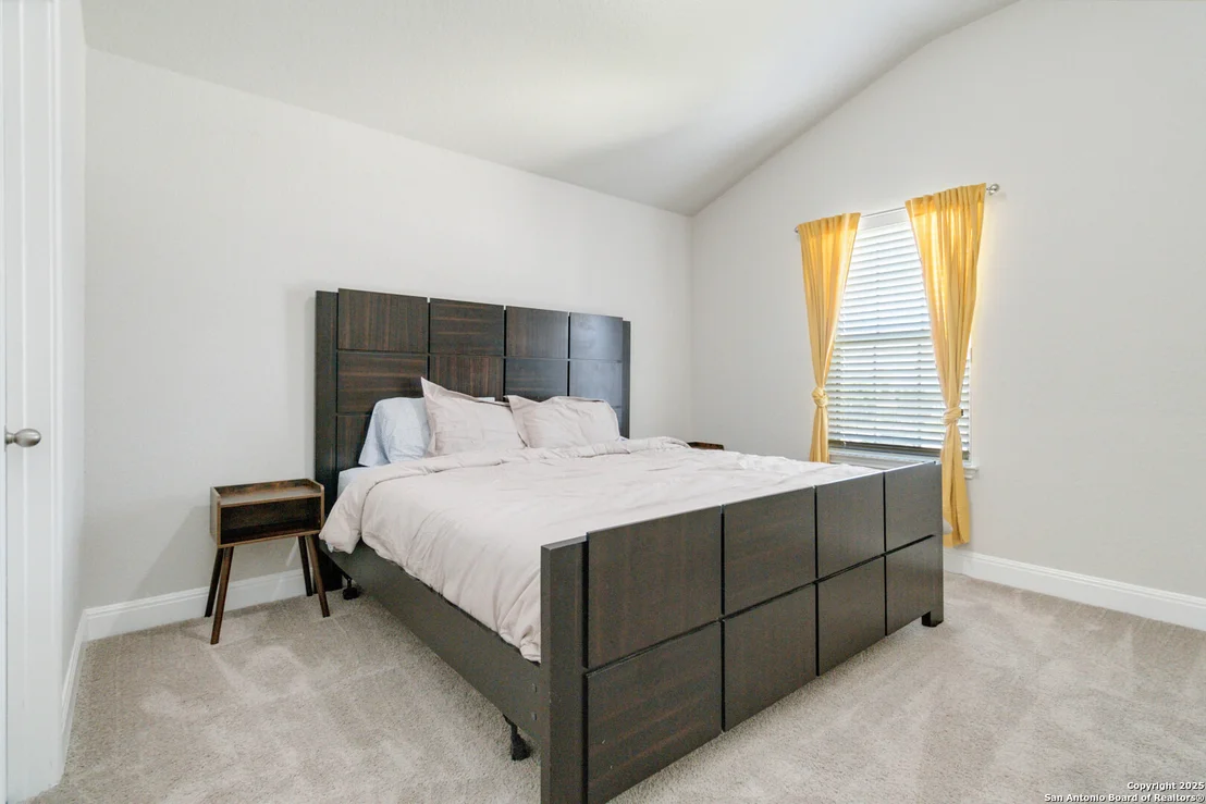 Photo of 2210 Castello