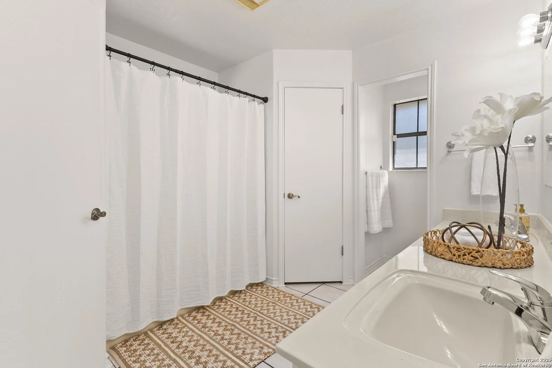 Photo of 1633 Willow