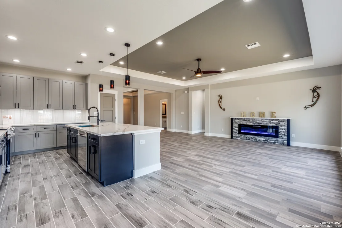 Photo of 15712 Glenn Lane