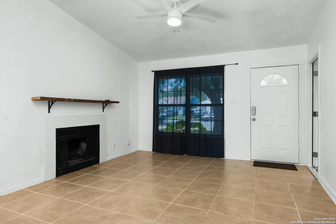 Photo of 6248 Valley Queen