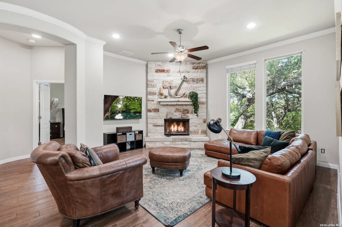 Photo of 21106 Capri Oaks