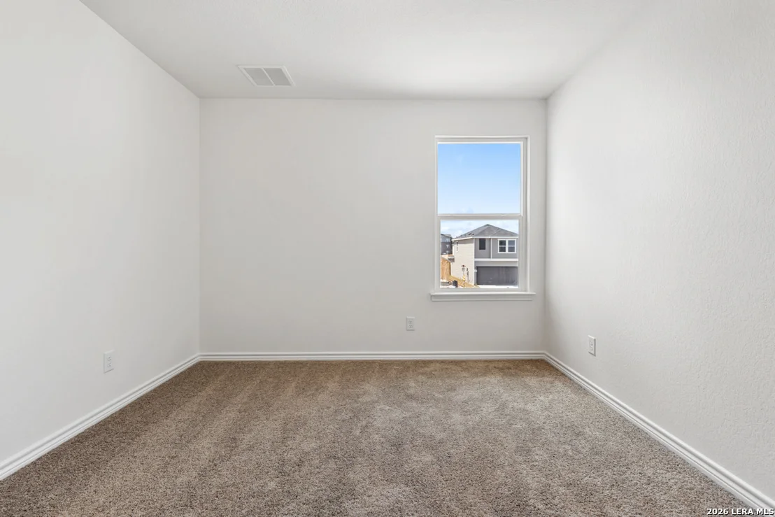 Photo of 13010 JEOPARDY AVENUE